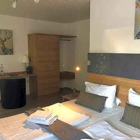 Berghof By 42 *