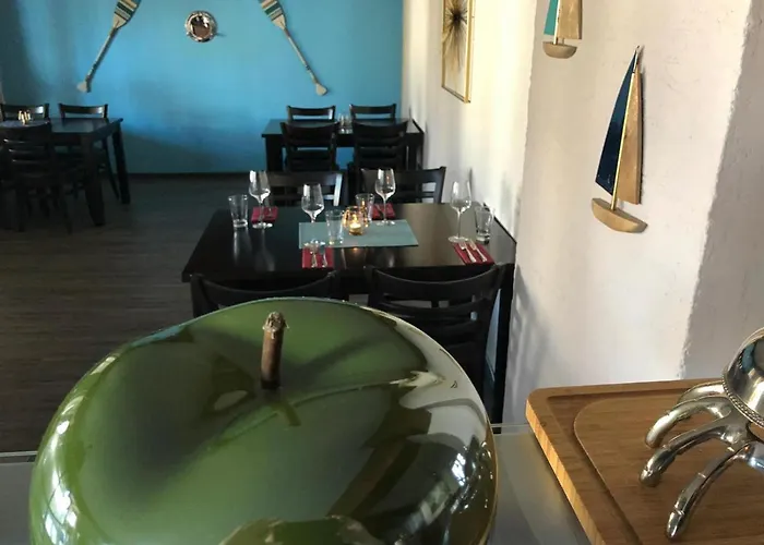 ホテル Berghof By 42